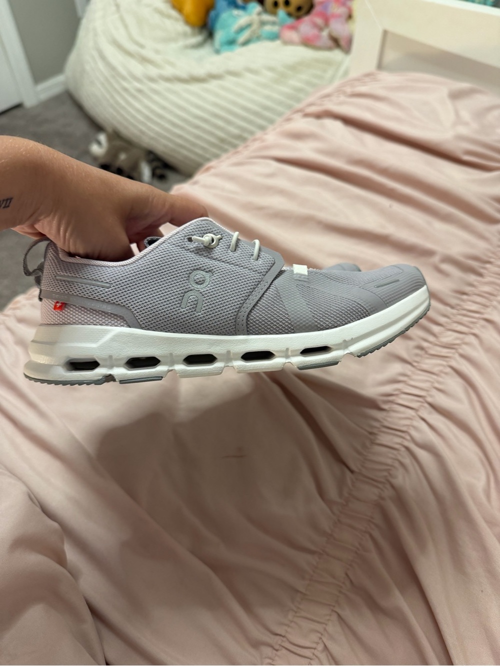 On Cloud Women's Sneakers in Light Gray